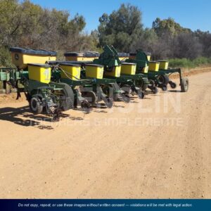 8 Ry John Deere 1750 Planter (8m)